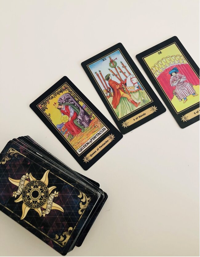 Review of The Rider Waite Tarot Deck