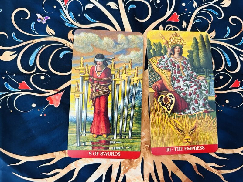 The Eight of Swords and The Empress photo by Tarot Institute.